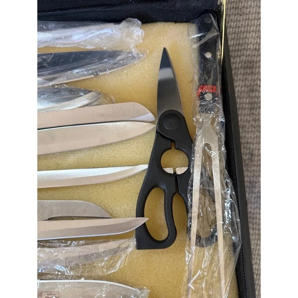 Hoffman Solingen Professional Knife Set in Locking Briefcase Case 14 Piece Black